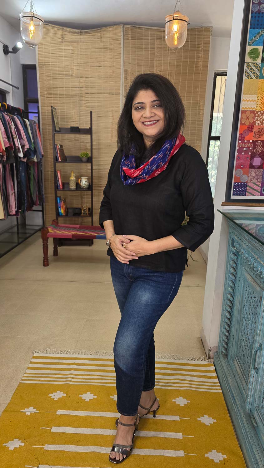 Handwoven Silk Ikkat Silk Ikkat Scarf in Red Blue — Rush Me Fashions