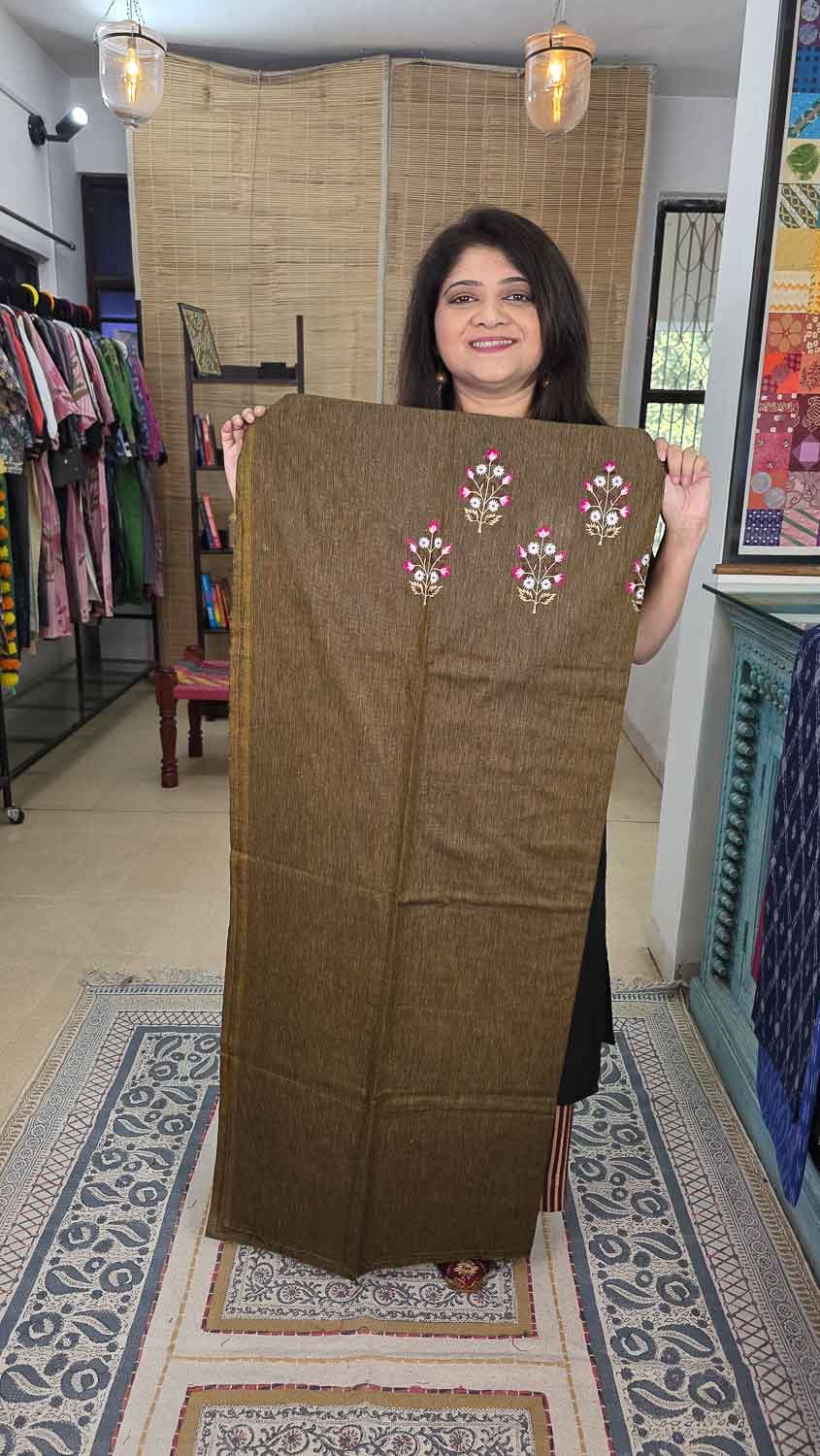 Brown pure cotton with machine embroidery