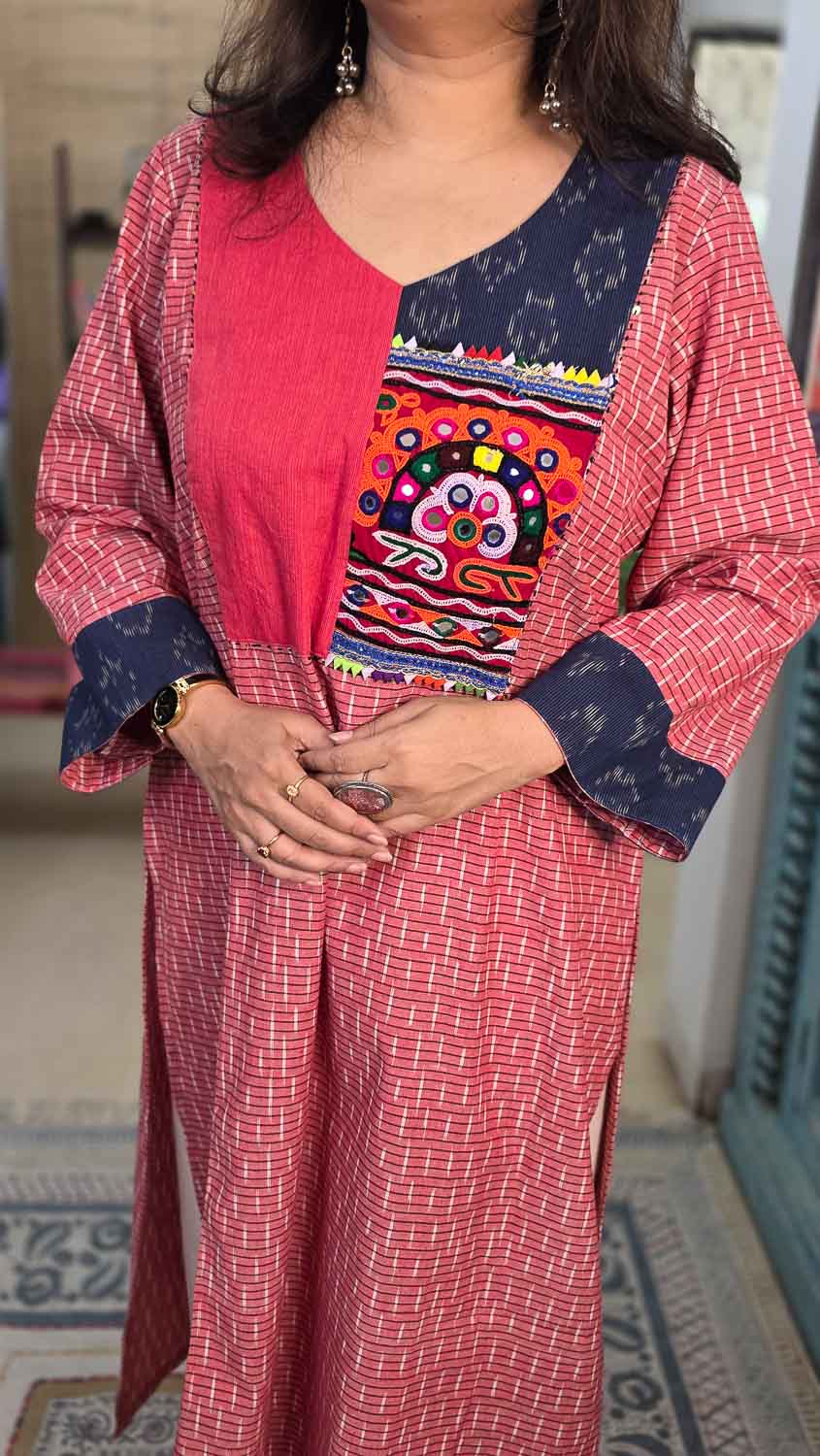 Exclusive Double ikkat & Jamdani with Banjara handwork