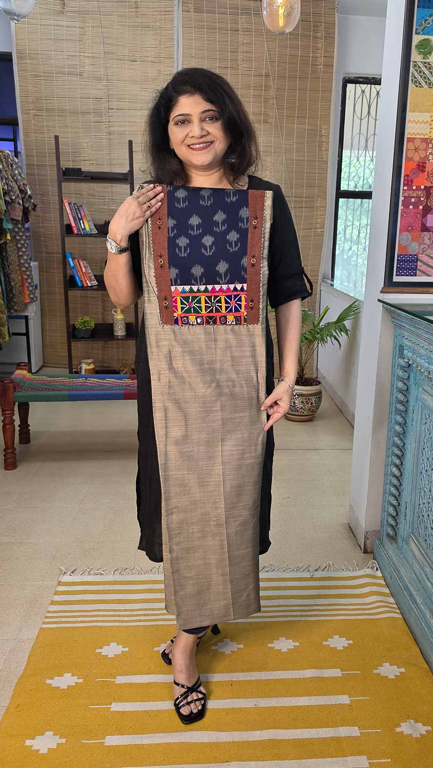 Cotton silk brown with banjara. Jamdani dupatta