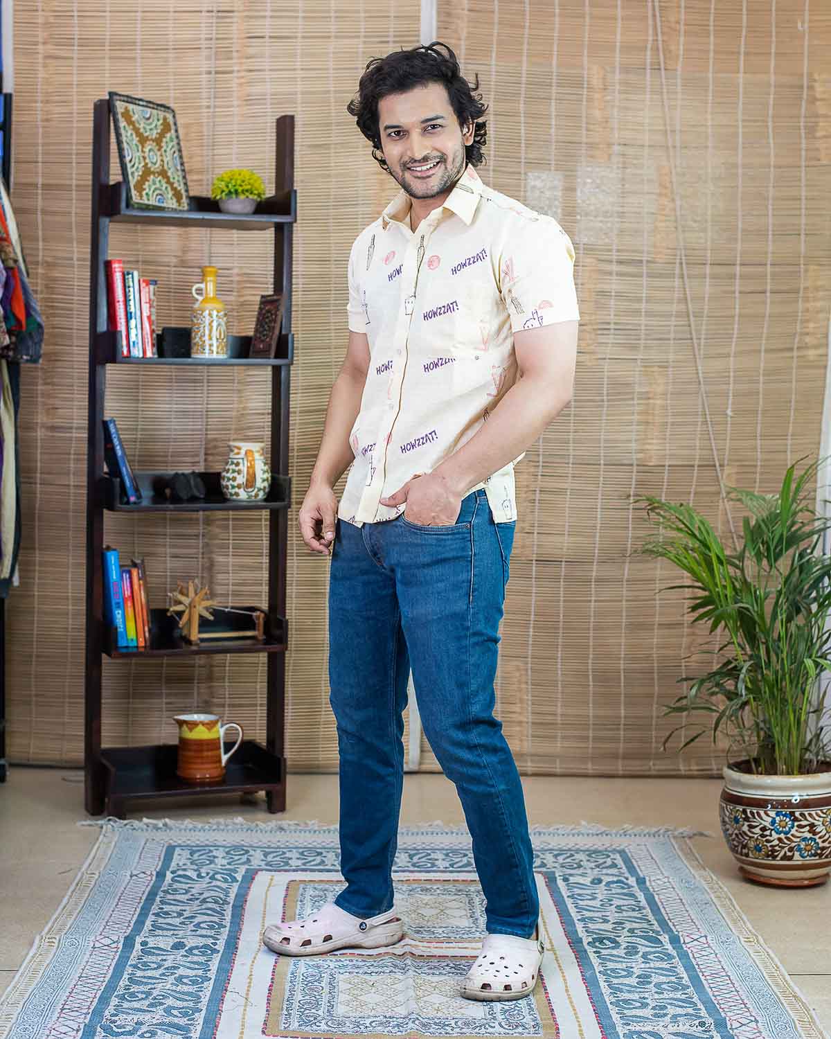 Men's Light yellow Cricket Signature Print Shirt