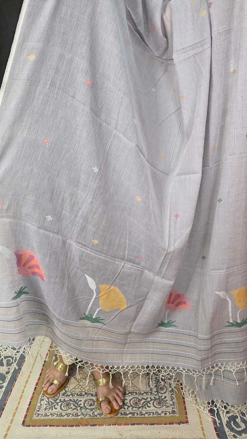 Soft Jamdani cotton dupatta and a patterned kurta fab - bottom fab optional