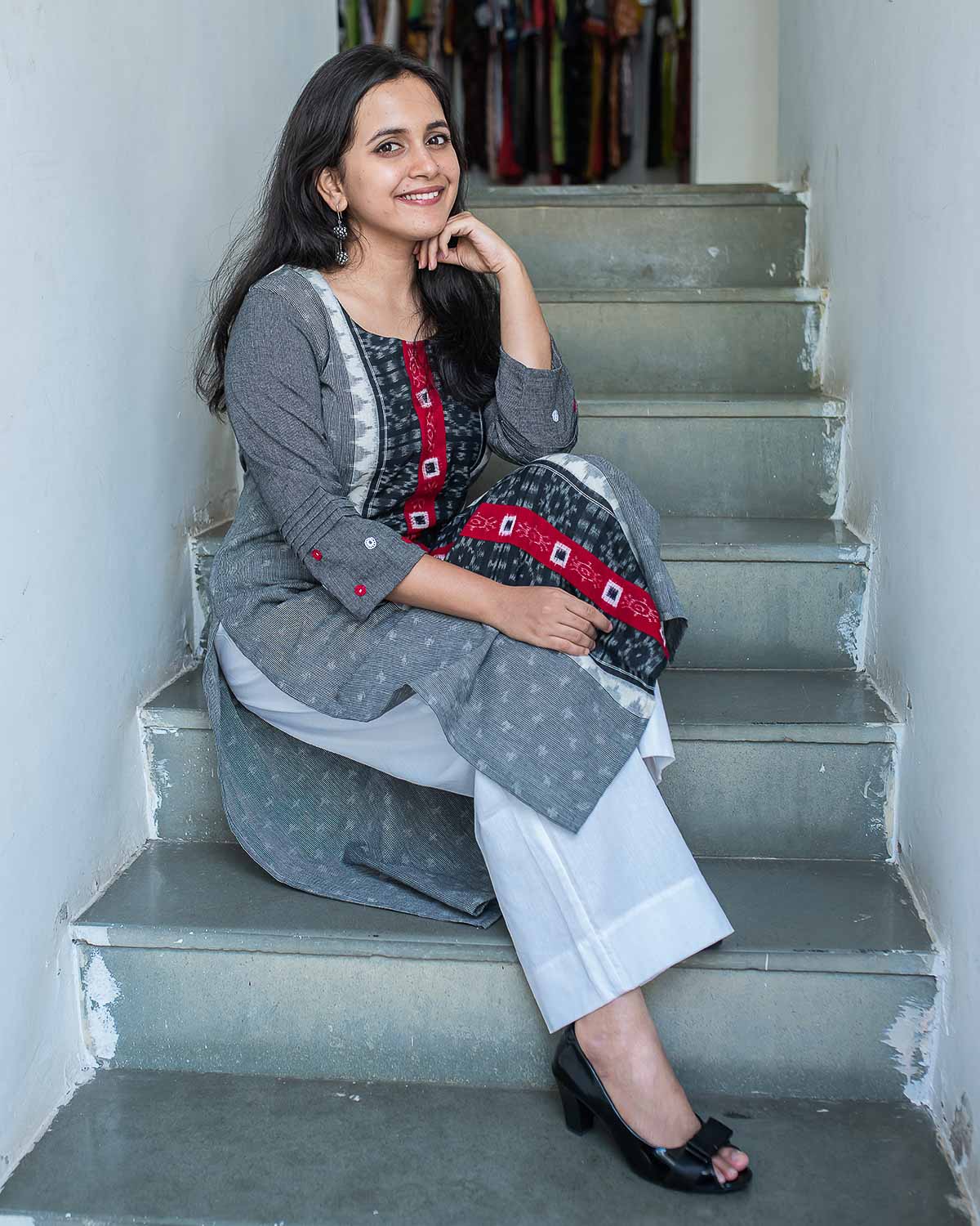 Gray, Red Exclusive Ikkat Straight fit kurta