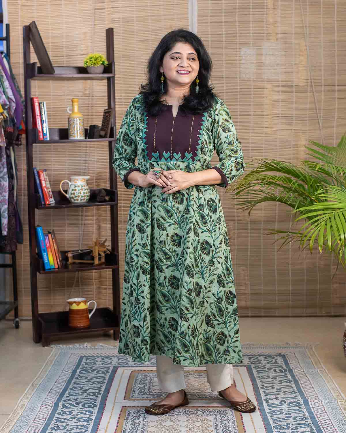 Signature slub Vanaspati print applique work dress