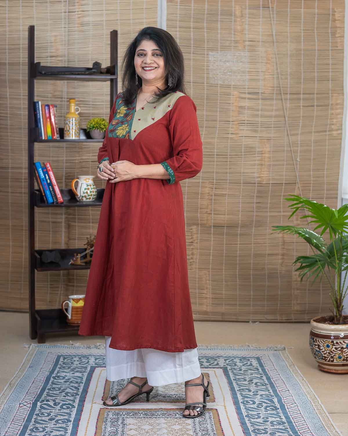 Exclusive Pen kalamkari Embroidered Cotton Slub Kurta