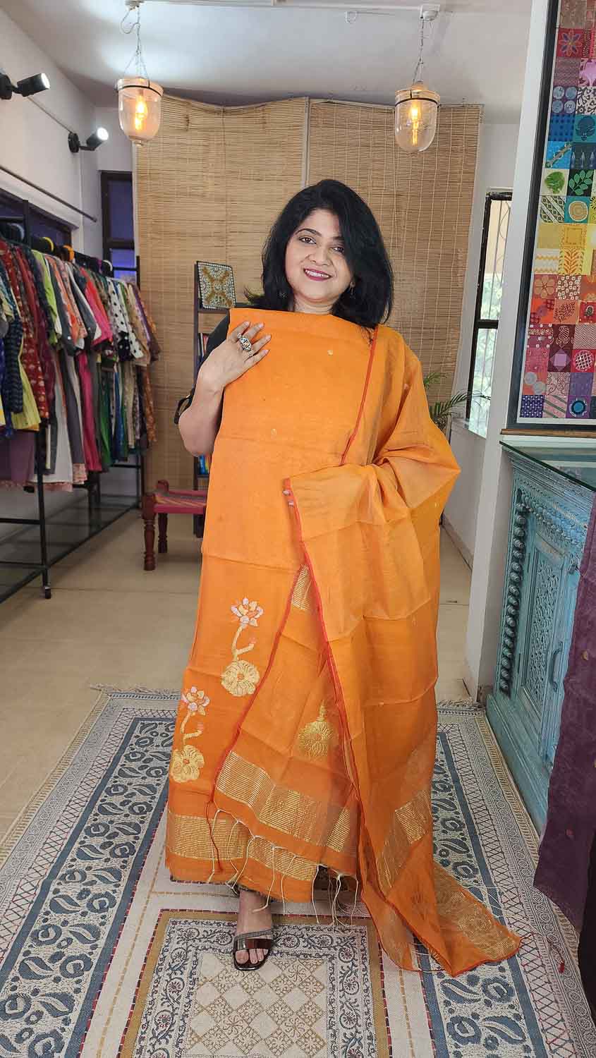 Handwoven Muslin Jamdani Muslin Jamdani Kurta Fabric & Dupatta Set in Yellowish Orange — Rush Me Fashions