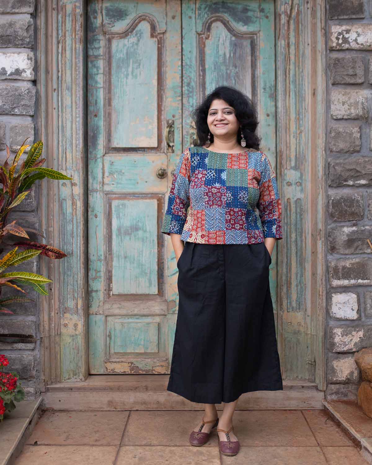 Black Solid Cullotes