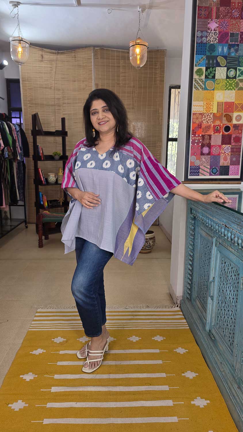 Designer short kaftan gray/blue with pink