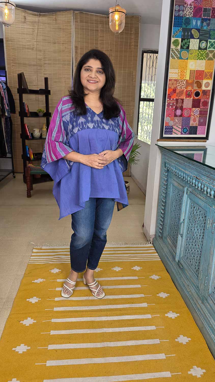 Designer short kaftan Blue with magenta border