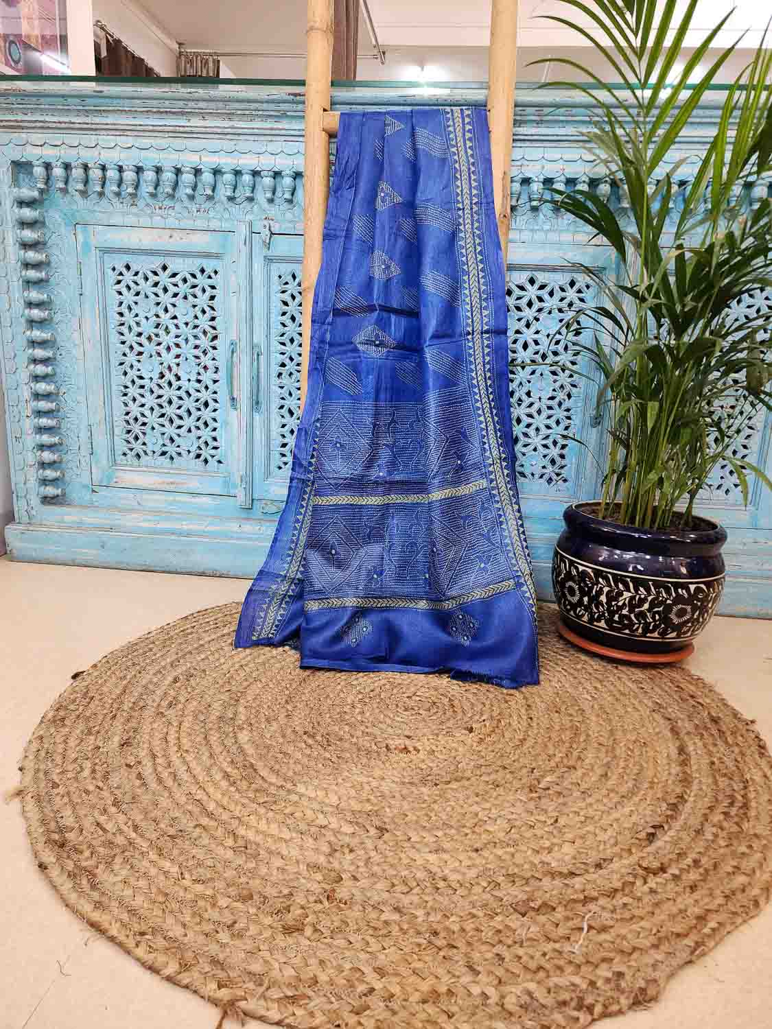 Blue Green Tussar silk kantha work dupatta